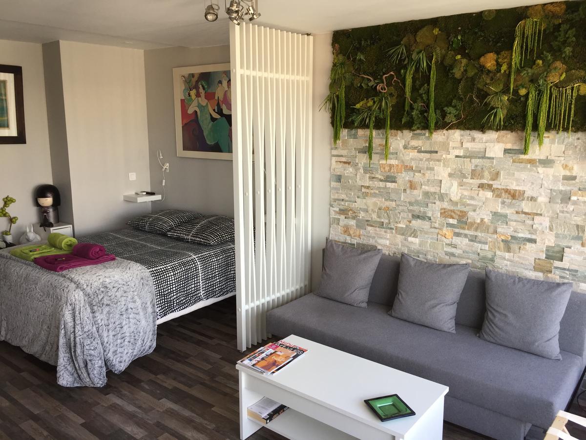 1 Chambre, 1 P'Tit Dej', 1 Sourire Montpellier Luaran gambar