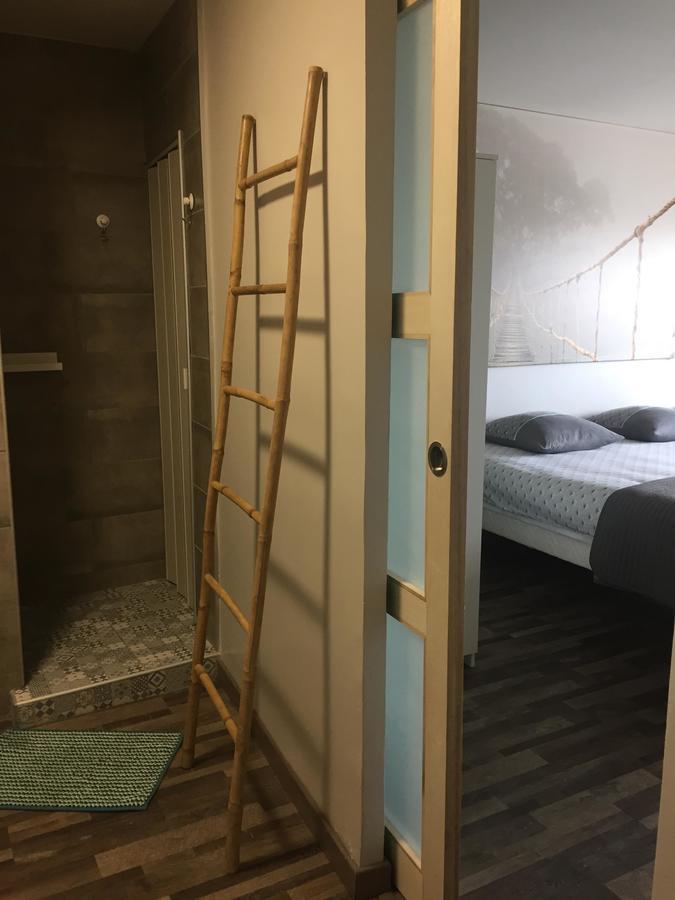 1 Chambre, 1 P'Tit Dej', 1 Sourire Montpellier Luaran gambar